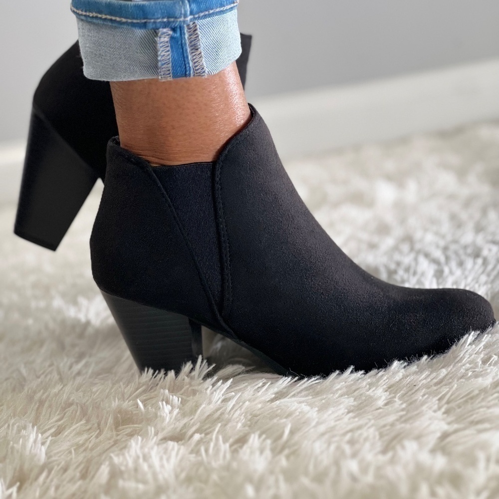 Black Heeled Slip On Ankle Booties - Picture 4 of 4